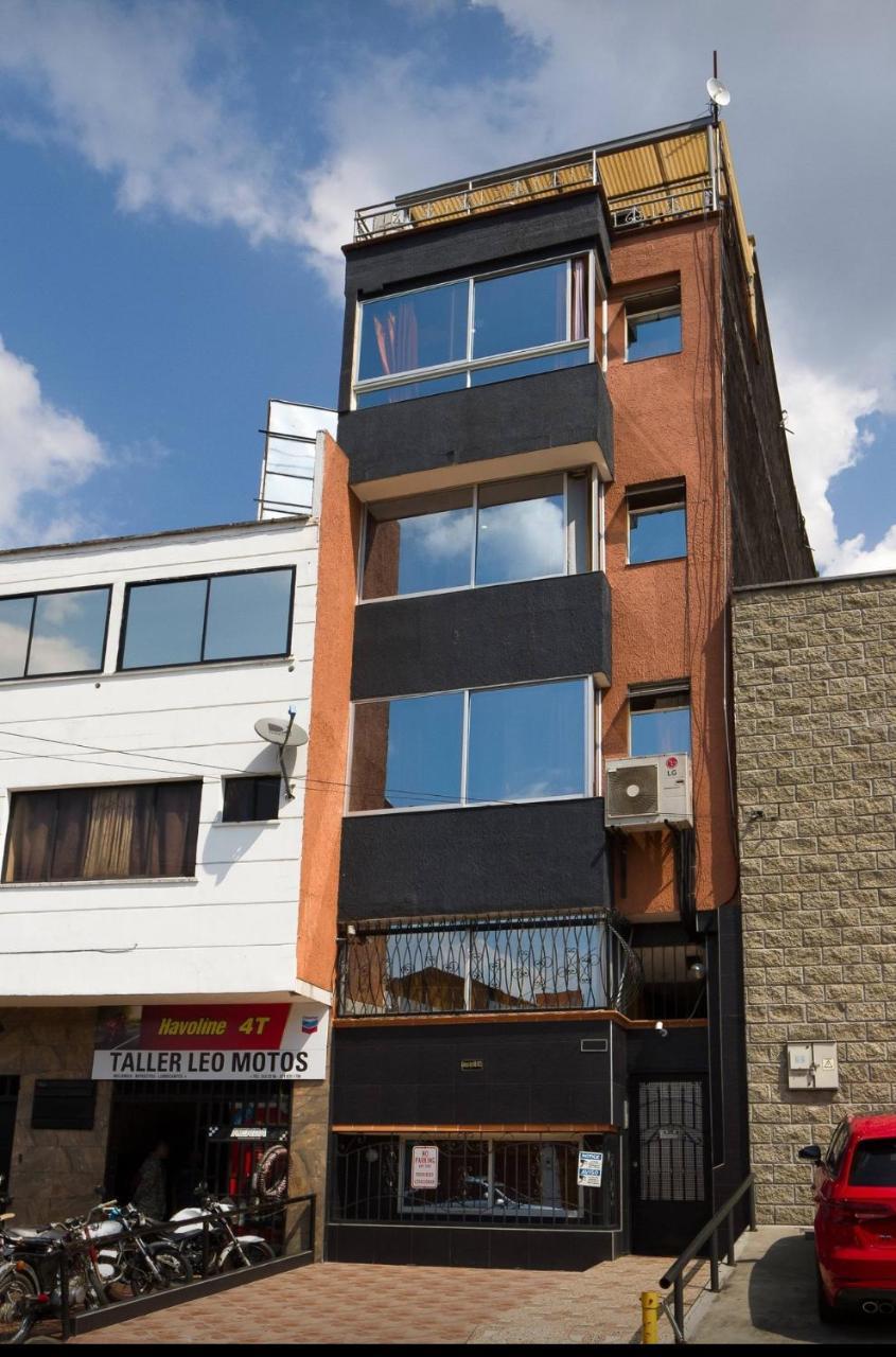 Apartamentos En El Poblado メデジン エクステリア 写真